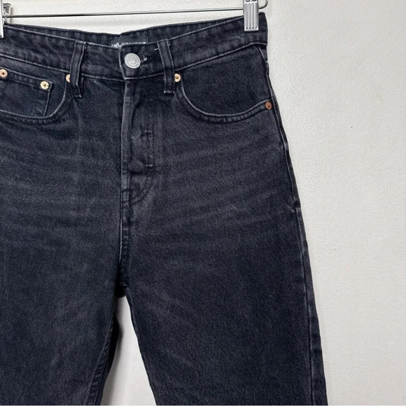 Zara Womens 2 Frayed  Hem High Waist Jeans - Picture 5 of 13